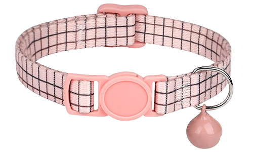Coleira para gato xadrez rosa, ajustável e leve, com fivela e sino rosa combinando.